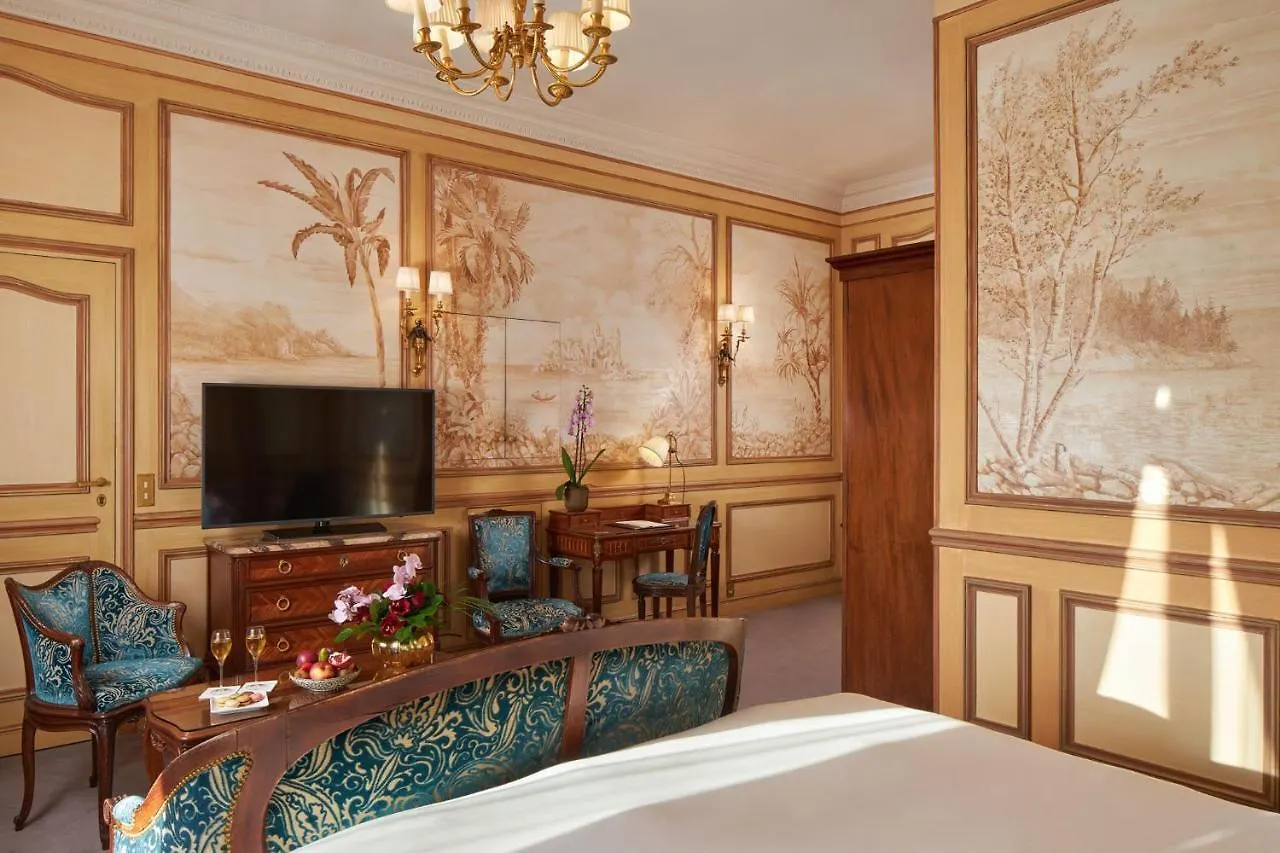 Hotel Raphael París