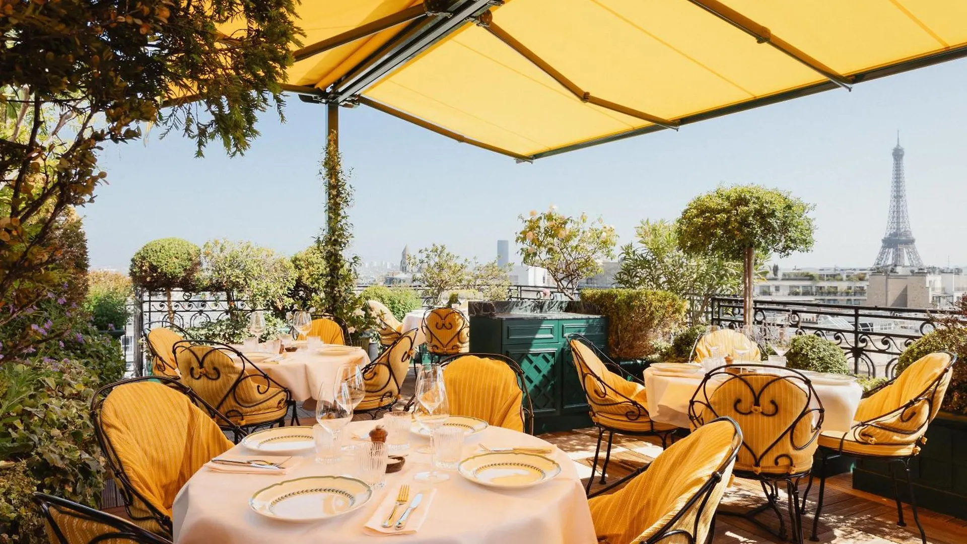 Raphael Hotel Paris